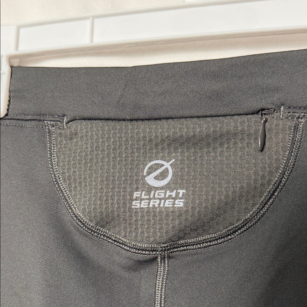The North Face Women’s Gray Flight Series Active Pants Size Medium - Picture 6 of 8